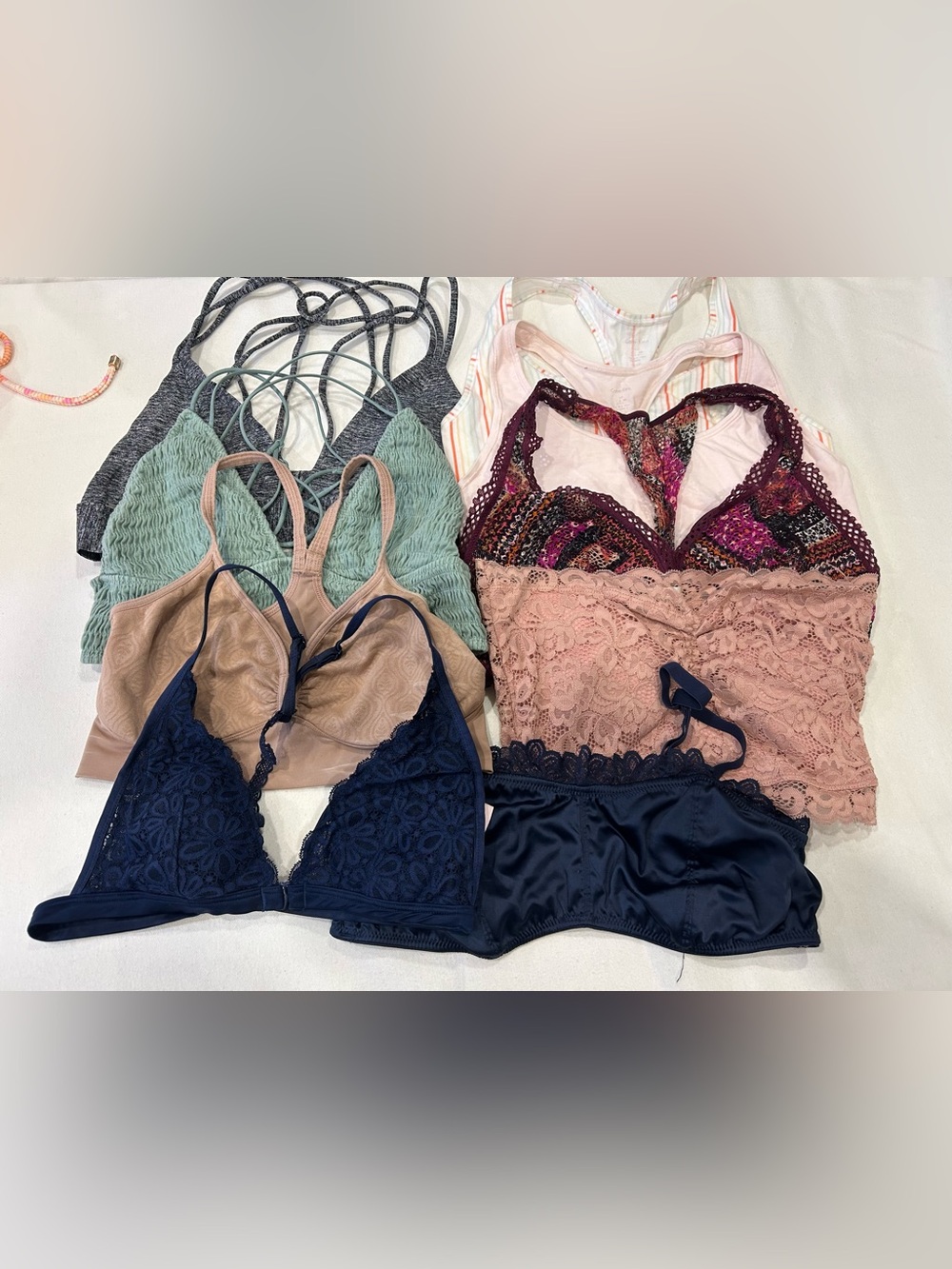 9 women’s bralette bundle
